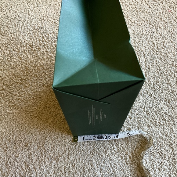 kate spade paper shopping bags (2) - Picture 11 of 11